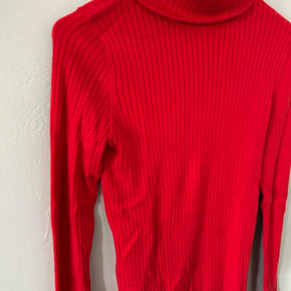 For Dillards Red Ribbed Turtleneck Sweater - Picture 3 of 5